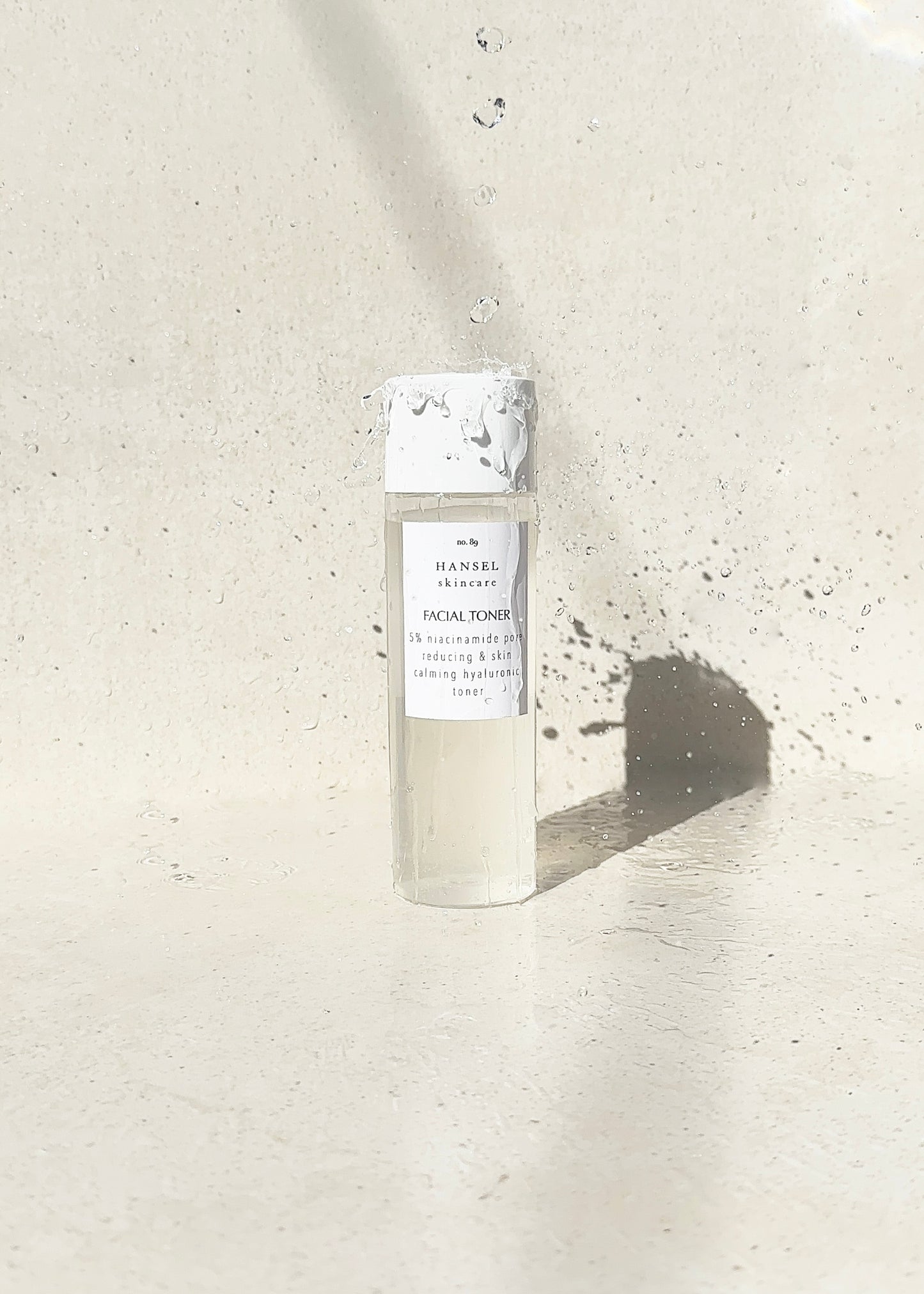 5% Niacinamide Pore Reducing & Skin Calming Hyaluronic Facial Toner